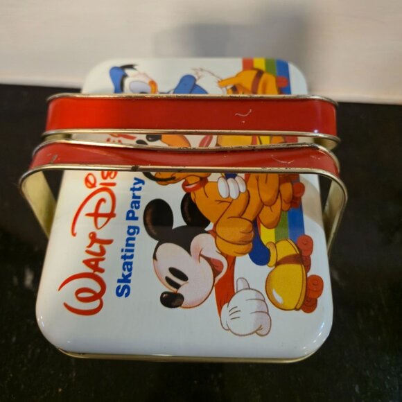 Walt Disney "Skating Party" Lunch Tin Box Double Handle - RARE Vintage - Collect - Picture 6 of 11
